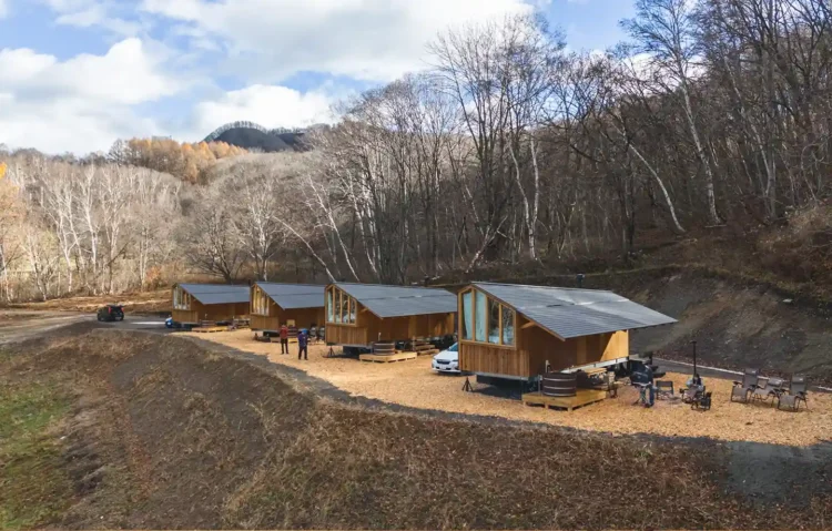 Earthboat Minakami Fujiwara