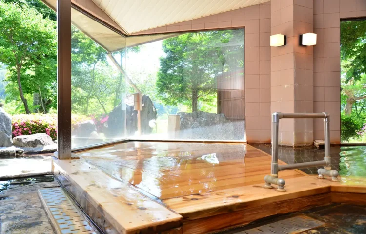 【スタンダード素泊まり】　遅着もOK！ ＊朝食オプションあり 「リトリート」