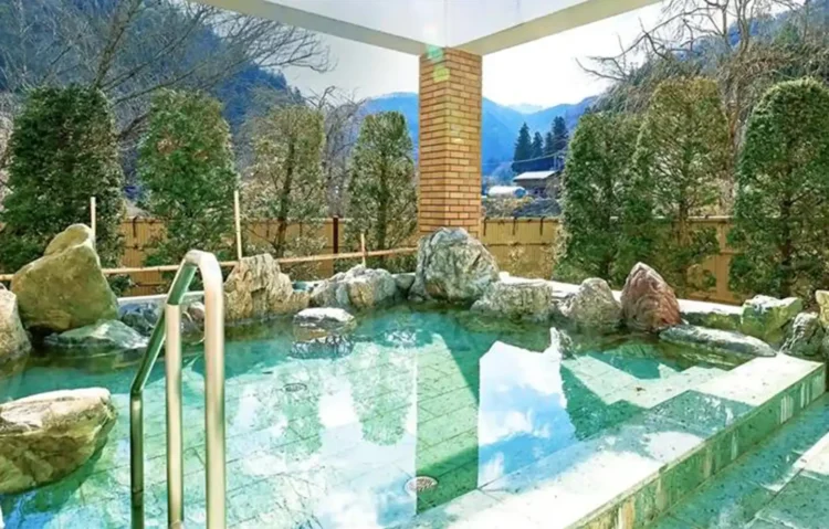 群馬の秘境の地　上野村で夫婦ゆっくりと過ごす癒しの旅へ～「リトリートぐんま」～特典付き～