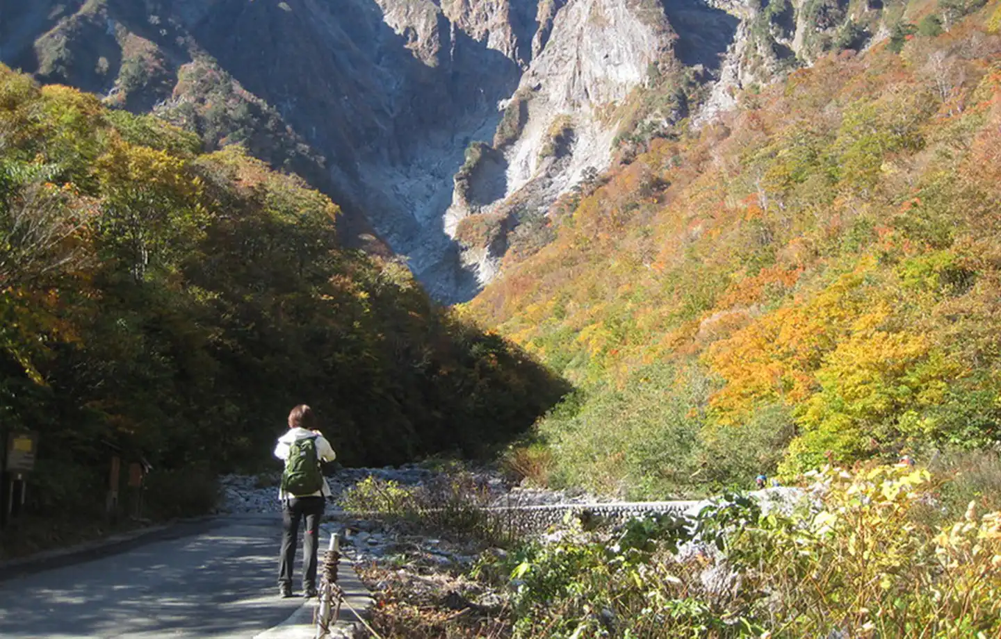 一ノ倉沢トレッキング