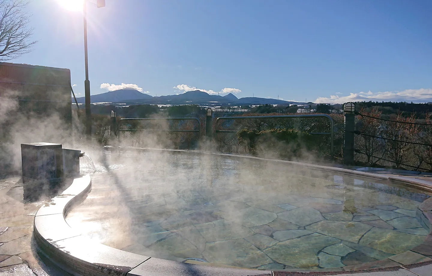 白沢高原温泉　望郷の湯～日本一の河岸段丘を眺めながら～