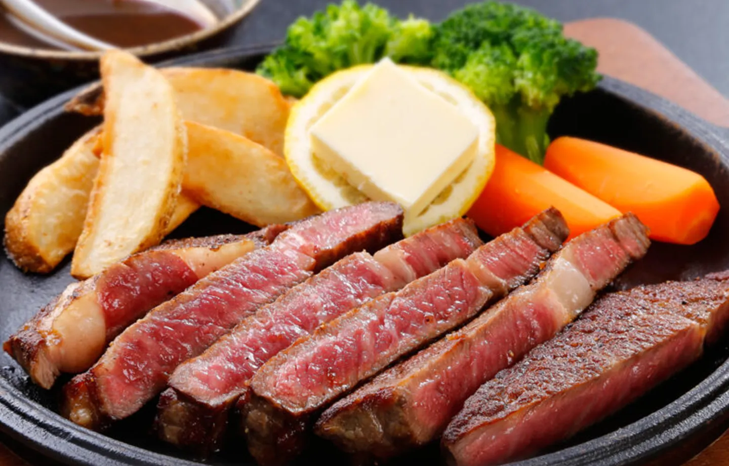 【上州牛ステーキ★150g付】貸切風呂50分1回無料＜4名まで夕：お部屋食＞リトリートプラン